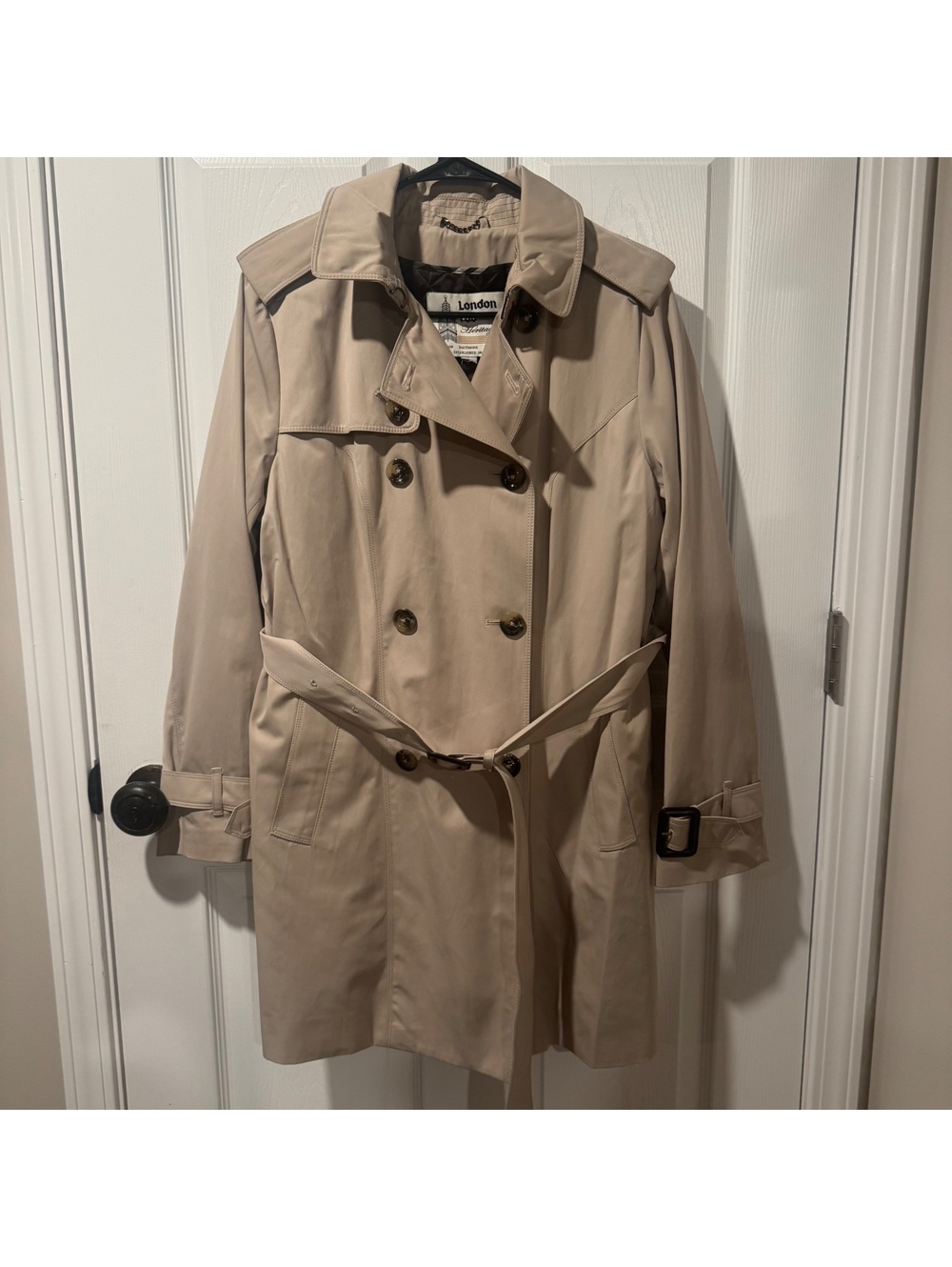 London Fog Heritage Beige Trench Coat with Belt, Size P-L